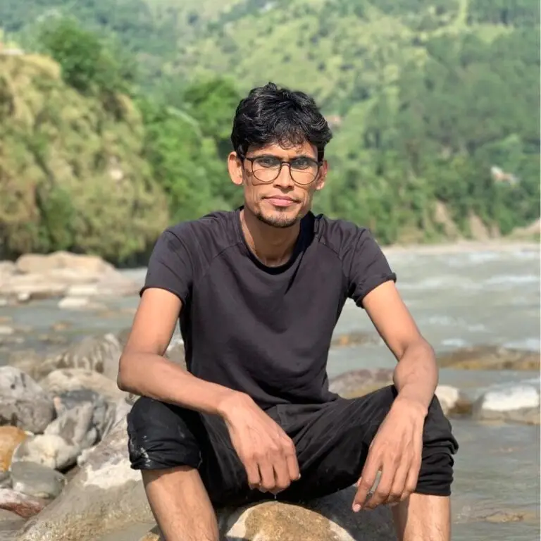Aamir S - Lahore, Pakistan