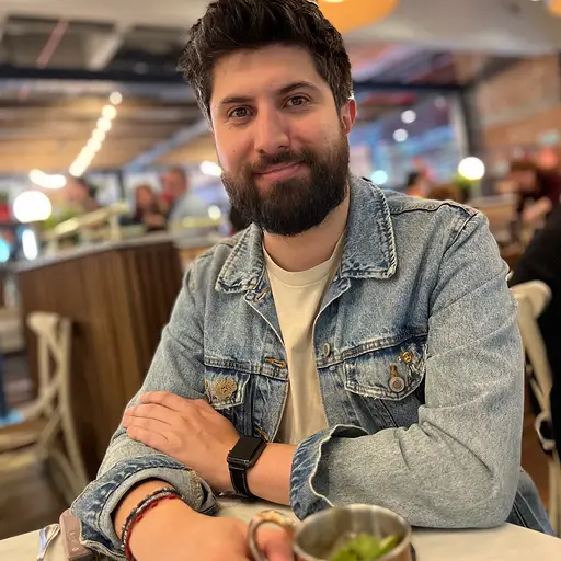 Felipe R - Bogota, Colombia